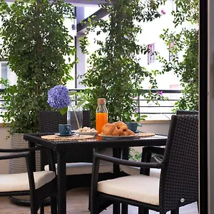 https://casa-scalzi.it-romehotels.com